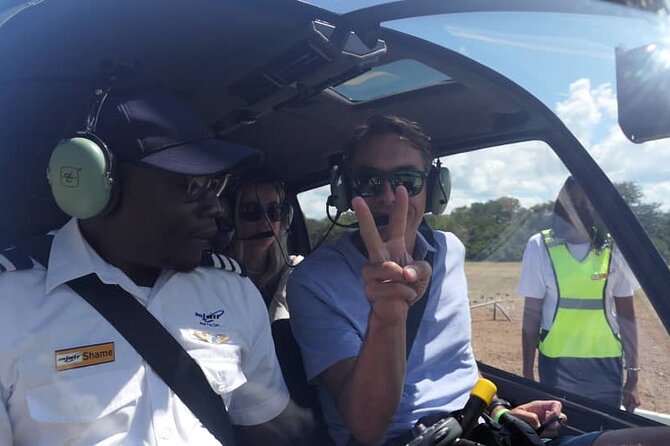 13-15 minutes Private Short Helicopter Flight - Booking details and cancellation rules