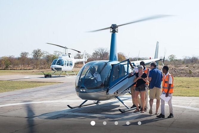 15 minutes scenic helicopter flight above Victoria Falls-Zimbabwe - Photography tips for a fast helicopter flight