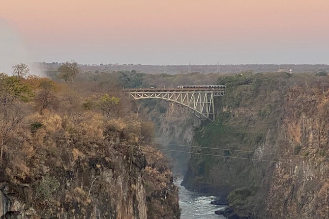 3 days 2 nights Tour of Victoria Falls with hotel package - Day two morning: all 16 Victoria Falls viewpoints