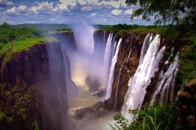 7 Day Highlights Of Botswana Overland Tour – ACCOMODATED (midrange) - Day 2: Victoria Falls, Chobe River, and an evening safari