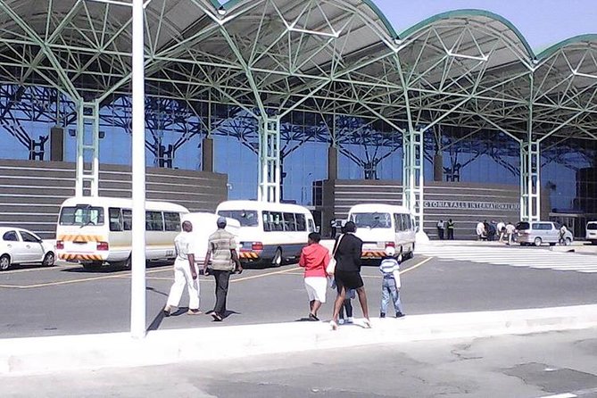 Airport Transfers - What the $28 fare really buys you