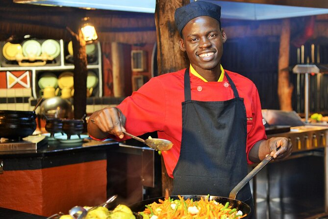 Boma Dinner, Dance and Drum Show in Victoria falls Town - Face painting, dance, and fortune-telling between courses