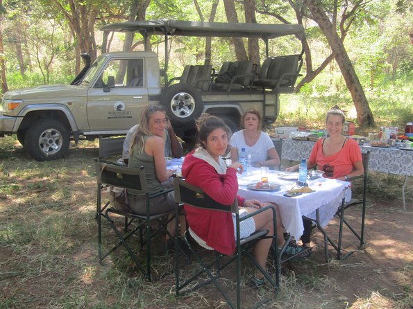 Chobe Overnight Camping safaris - Day one: entering Chobe and settling into camp