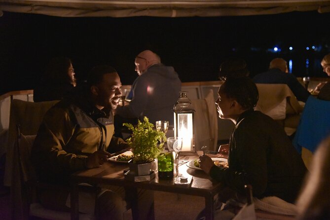 Dinner Cruise on the Zambezi River - What dinner and the open bar are really worth