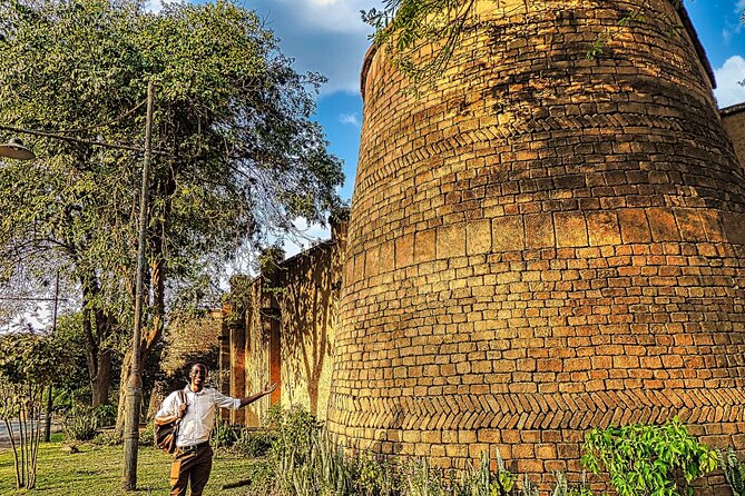 Guided 4x4 Town Safari in Victoria Falls - The one-hour route through town