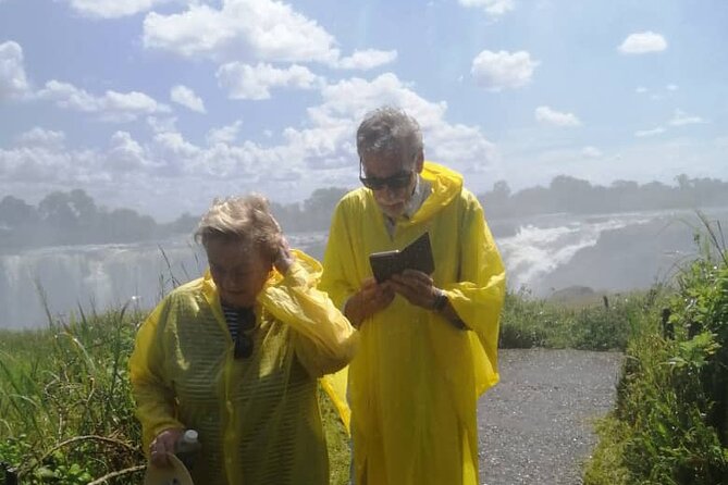 Guided Tour of the Falls (Zimbabwe side) - Walking toward Boiling Point