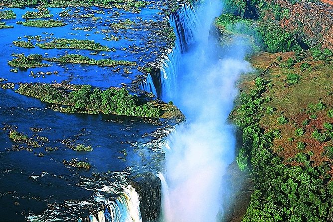 Guided Tour of the Majestic Victoria Falls - The guide and the feel of the service