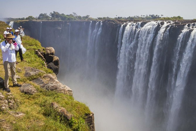 Guided Tour of the Majestic Victoria Falls - Main Falls, Horseshoe Falls, and Rainbow Falls