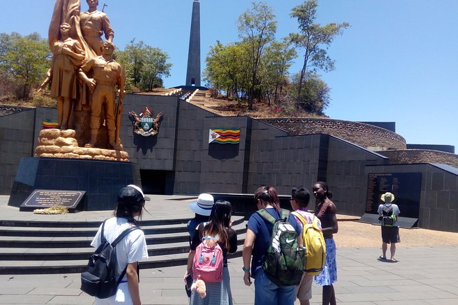 Harare City Tour & Zimbabwe Highlights - Lunch and the road to Domboshawa