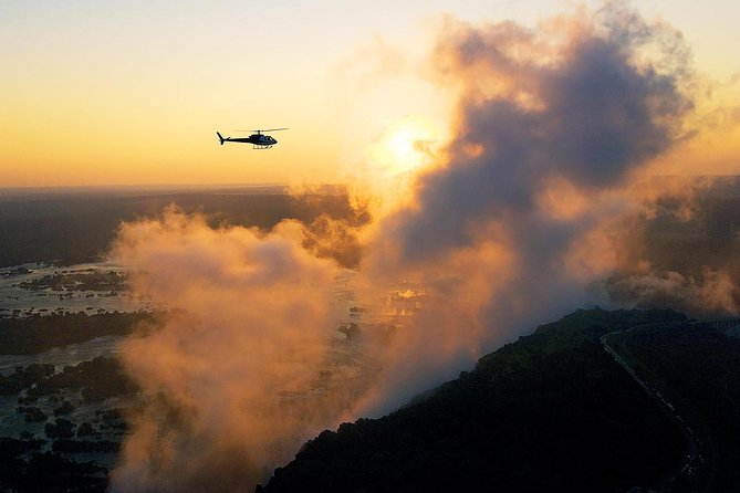 Helicopter Flight 12/13 Minute (Zimbabwe) - Seeing Victoria Falls from the sky
