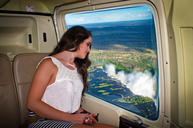 Helicopter Flight Experience Over Victoria Falls - The 13-minute flight: enough for the main sight