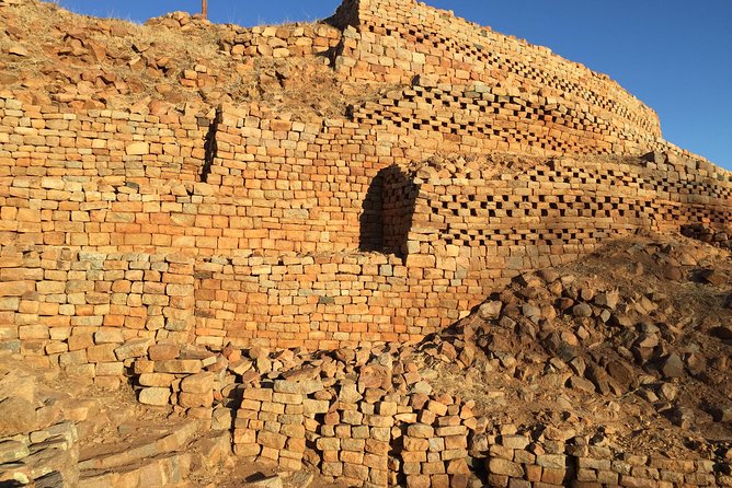 Khami Ruins Day Trip - Vlei, Monolith, and Passage platforms