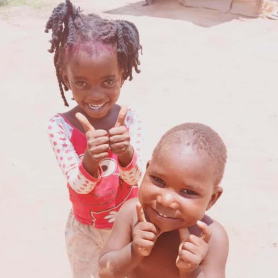Livingstone: Amazing Traditional Village & Dance Culture - Learning how the village works