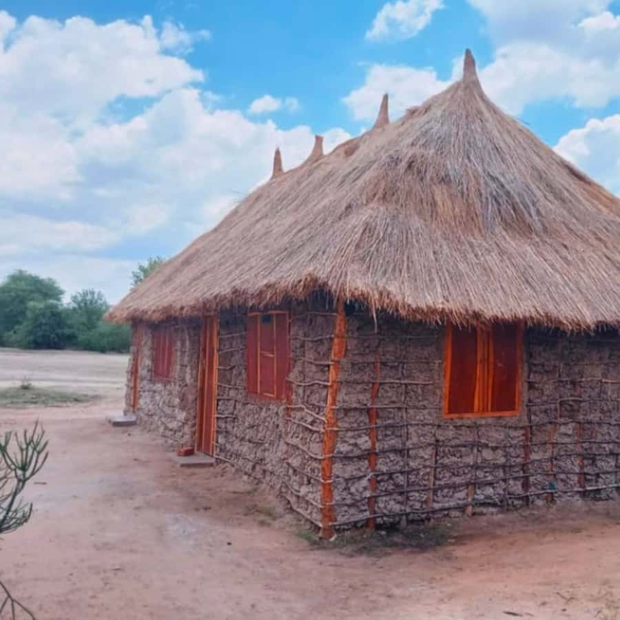 Livingstone: Amazing Traditional Village & Dance Culture - Visiting Tusoleke Trust School