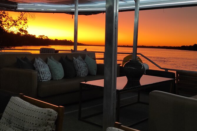 Luxury Sunset River Cruise on the Zambezi - Is $100 a fair price?