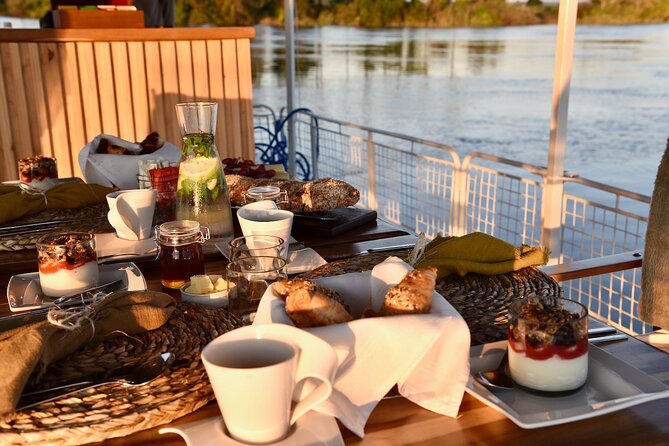 Private Sunrise Cruise on the Zambezi River - A private ride on the little Kalunda