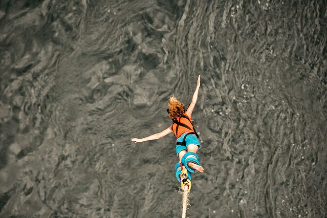 Shearwater Bungee Jump Victoria Falls Bridge - How the jump itself feels