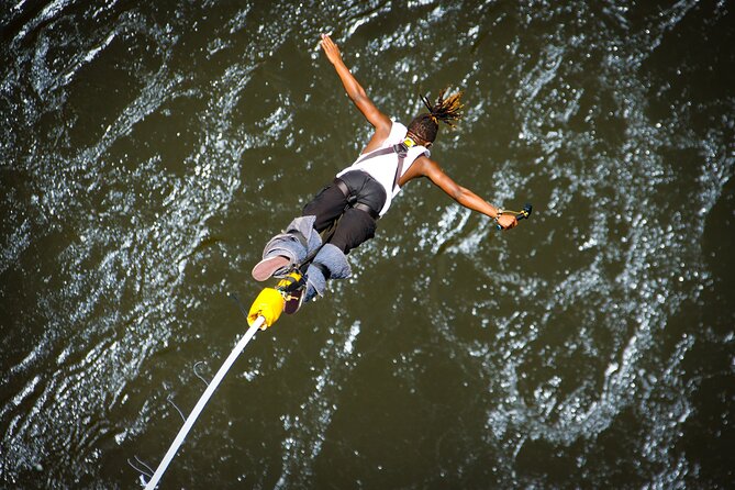 Shearwater Bungee Jump Victoria Falls Bridge - Crossing from Zimbabwe to the bridge