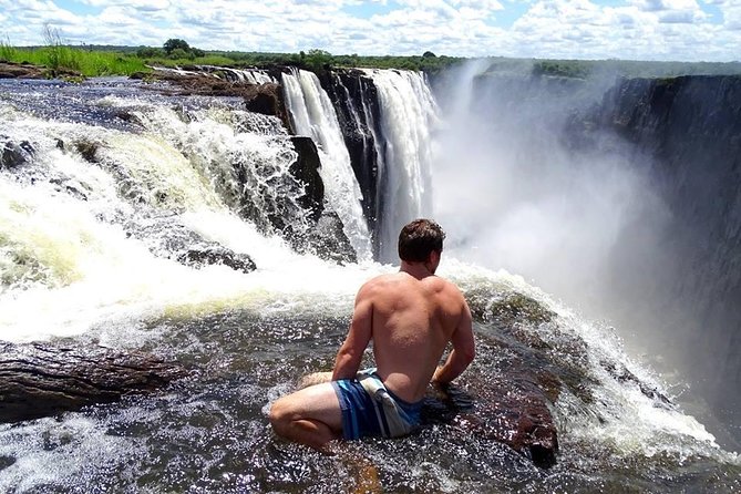 Small-Group Devil's Pool and Livingstone Island Tour - Breakfast, lunch, or high tea after the adventure