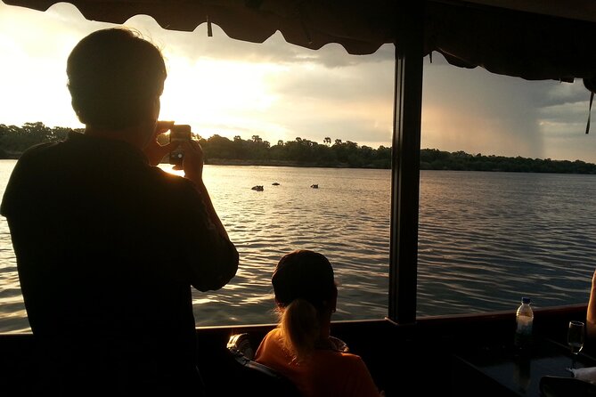 Standard Sunset Cruise - Boat Size, Space, and Atmosphere