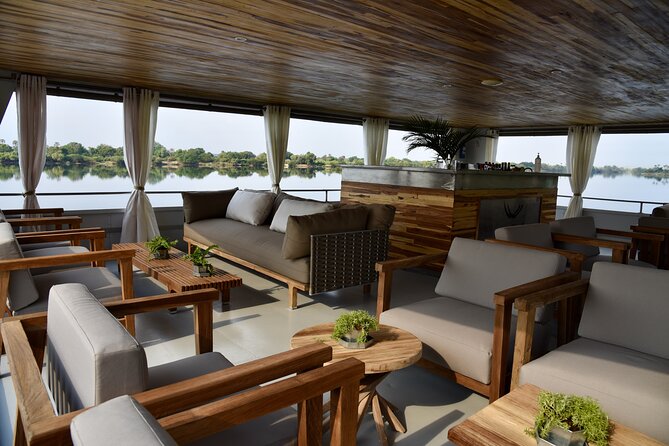 Sunset Cruise on the Zambezi River - Wildlife along the riverbank