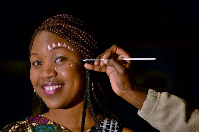 The Boma Dinner, Dance And Drum Show In Victoria Falls - Dancing and storytelling during dinner