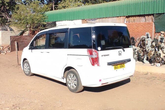 Victoria Falls Airport: Private Transfer to Hotels-Lodges-Airbnbs - Reliability and communication