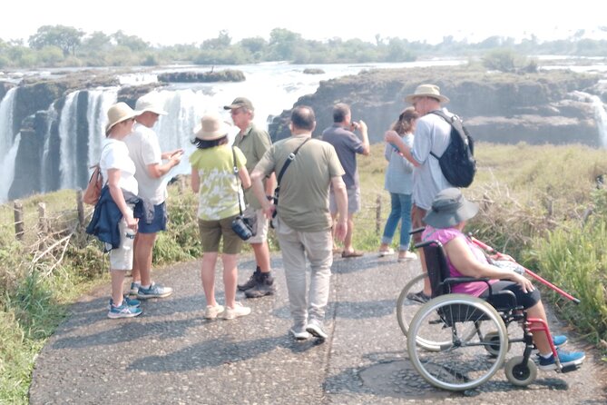 Victoria Falls Airport Pvt Transfers, Sundowner Cruise & Tour of the Falls Combo - A private format with practical support