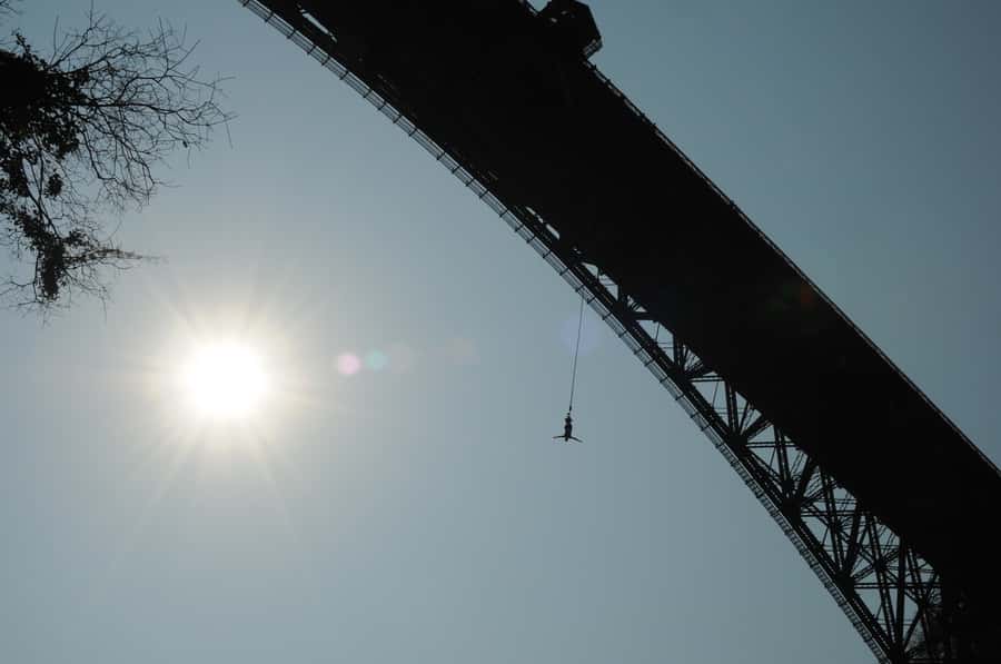 Victoria Falls Bridge Bungee Jump - The jump itself and the recovery