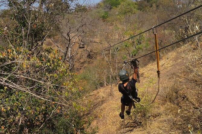 Victoria Falls Canopy Tour (Zimbabwe) - Weather, comfort, and physical demands