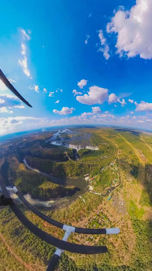 Victoria Falls: Flight of Angels Helicopter Experience - Booking details that affect your decision