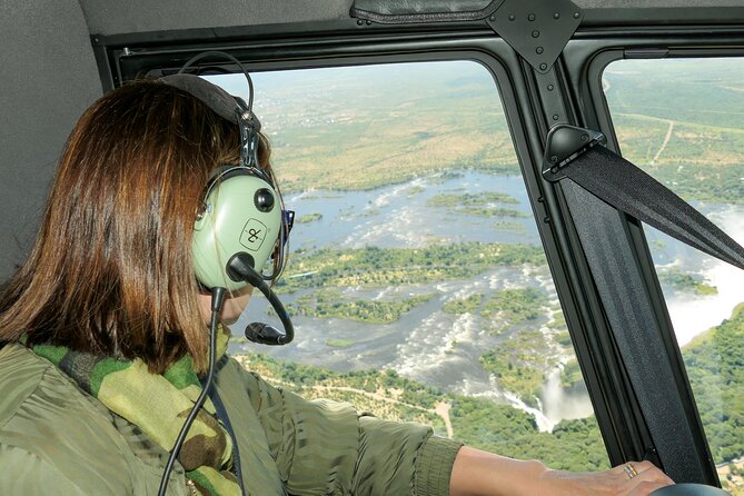 Victoria Falls Helicopter Tour - The flight from Kazangula Airstrip to the falls