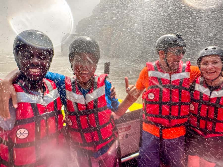 Victoria Falls: Jetboat Adventure Experience - What to wear and what to leave behind
