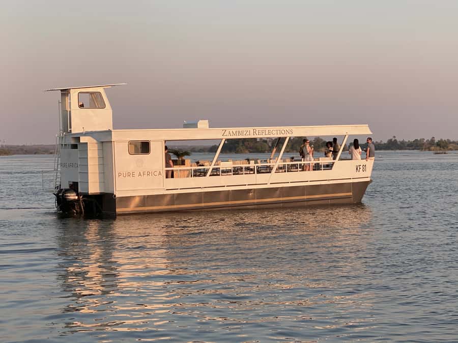 Victoria Falls: Sunrise Cruise on the Zambezi River - Wildlife along the Zimbabwean and Zambian banks