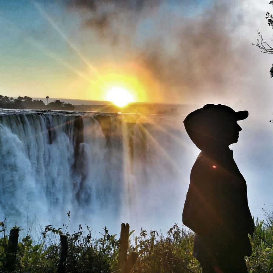 Victoria Falls Sunrise Photography Tour - The 6:00 AM pickup and 6:15 AM park arrival
