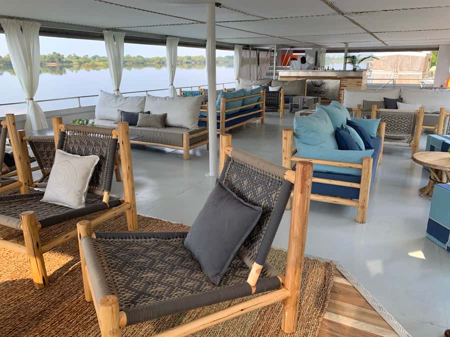 Victoria Falls: Sunset Cruise and Dinner at The Eatery - What the $110 price really includes