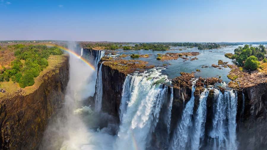 Victoria Falls Town: Victoria Falls Guided Sunrise Tour - The two-hour walk through Victoria Falls