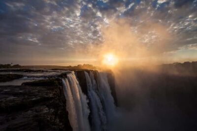 Victoria Falls Guided Sunrise Tour