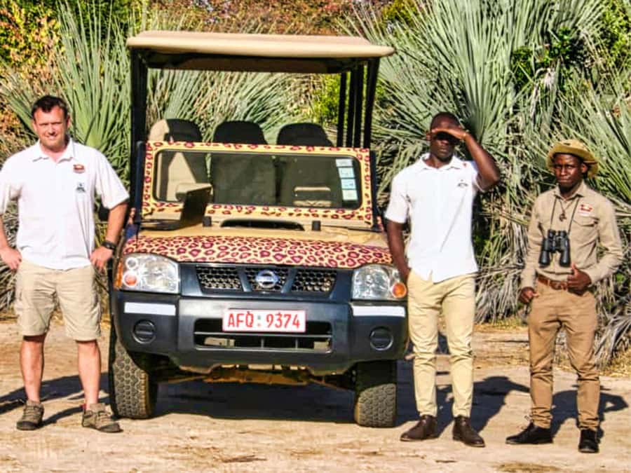 Victoria Falls: Vulture Safari and Bush Walk - Key points at a glance