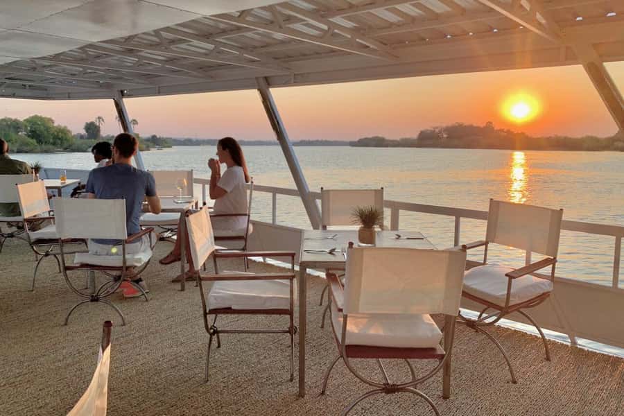 Victoria Falls: Zambezi River Relaxing Sunset Boat Cruise - Why the upper Zambezi makes a fine evening outing