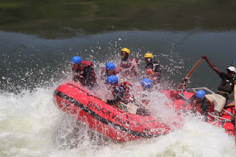 Victoria Falls: Zambezi River White Water Rafting Experience - Four hours through the Zambezi rapids