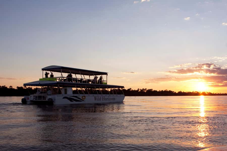 Zimbabwe: Sundowner Cruise (Standard) Zambezi River - Key points to know before you book