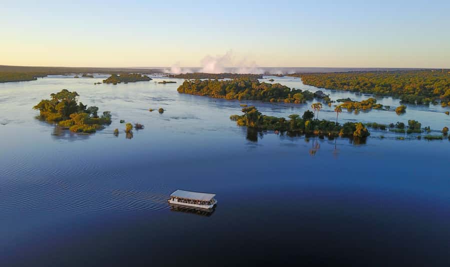 Zimbabwe: Sundowner Cruise (Standard) Zambezi River - Why a sunset cruise adds something to Victoria Falls