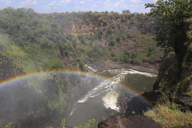 Zimbabwe & Zambia side Private Guided Tour of the Falls - Walking, weather, and what to carry